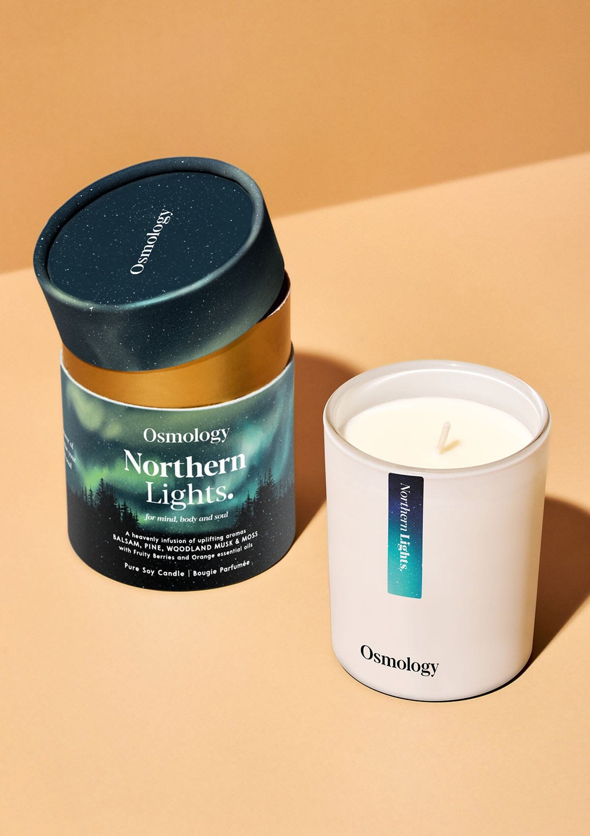 Northern Lights Scented Candle - Pine Cedar and Woodland Berries